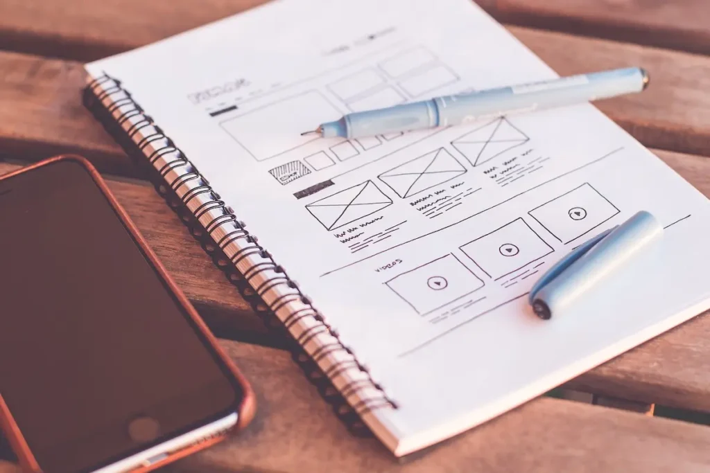 Desain Mockup untuk E-Commerce: Menampilkan Produk Anda dengan Cara yang Lebih Menarik